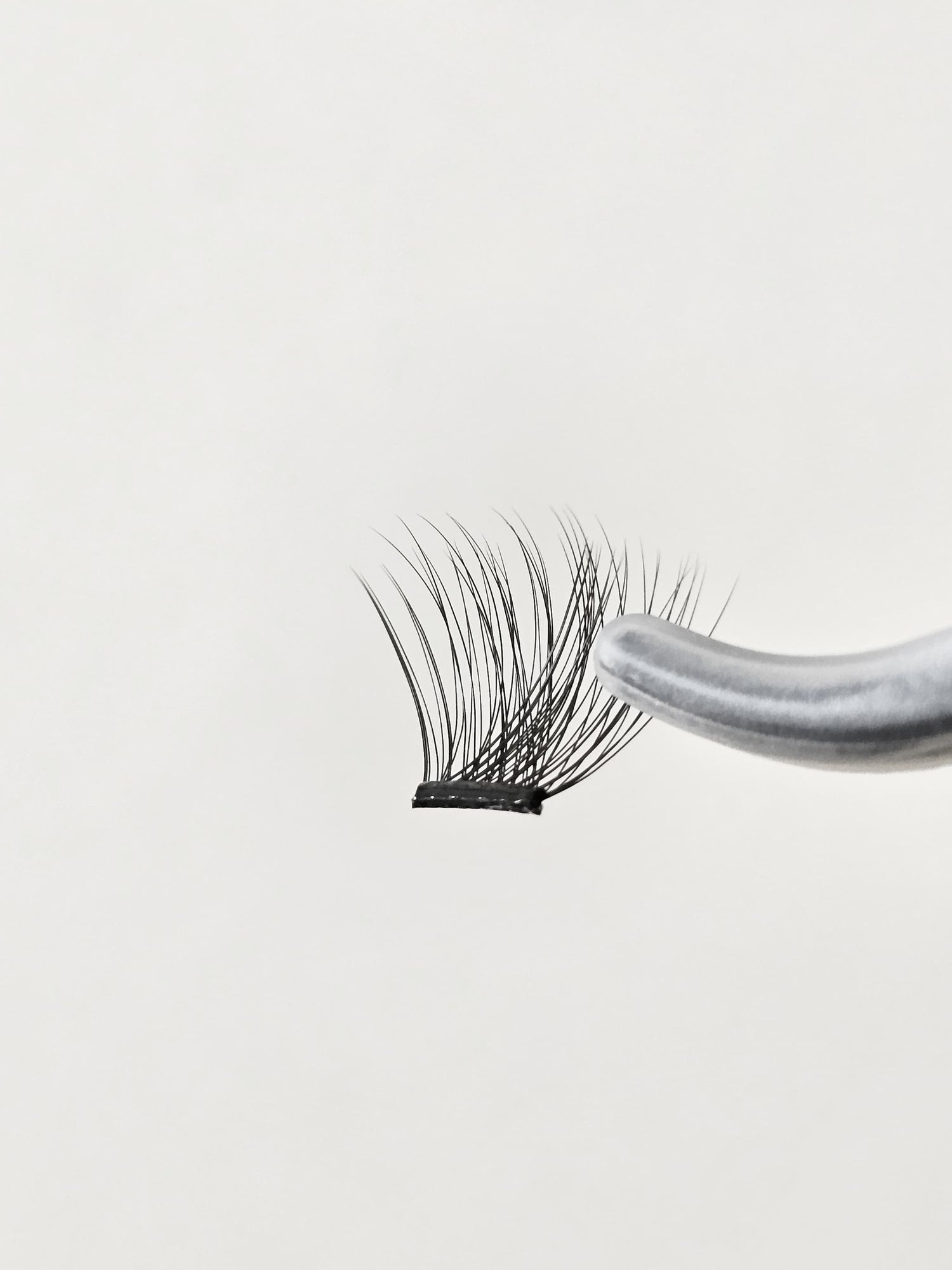 PRE GLUED, 7 DAY WEAR CLUSTER LASHES