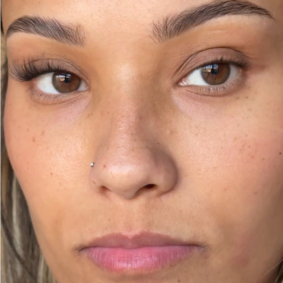 BUY 2, GET 3 | PRESS&GO LASH EXTENSIONS